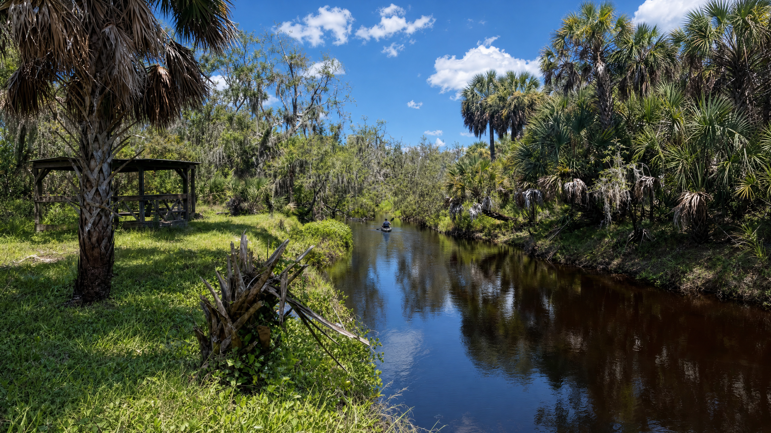 A kayaker paddling the river through Soleta